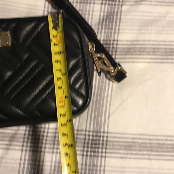 Michael Kors small cross body - Picture 8 of 8